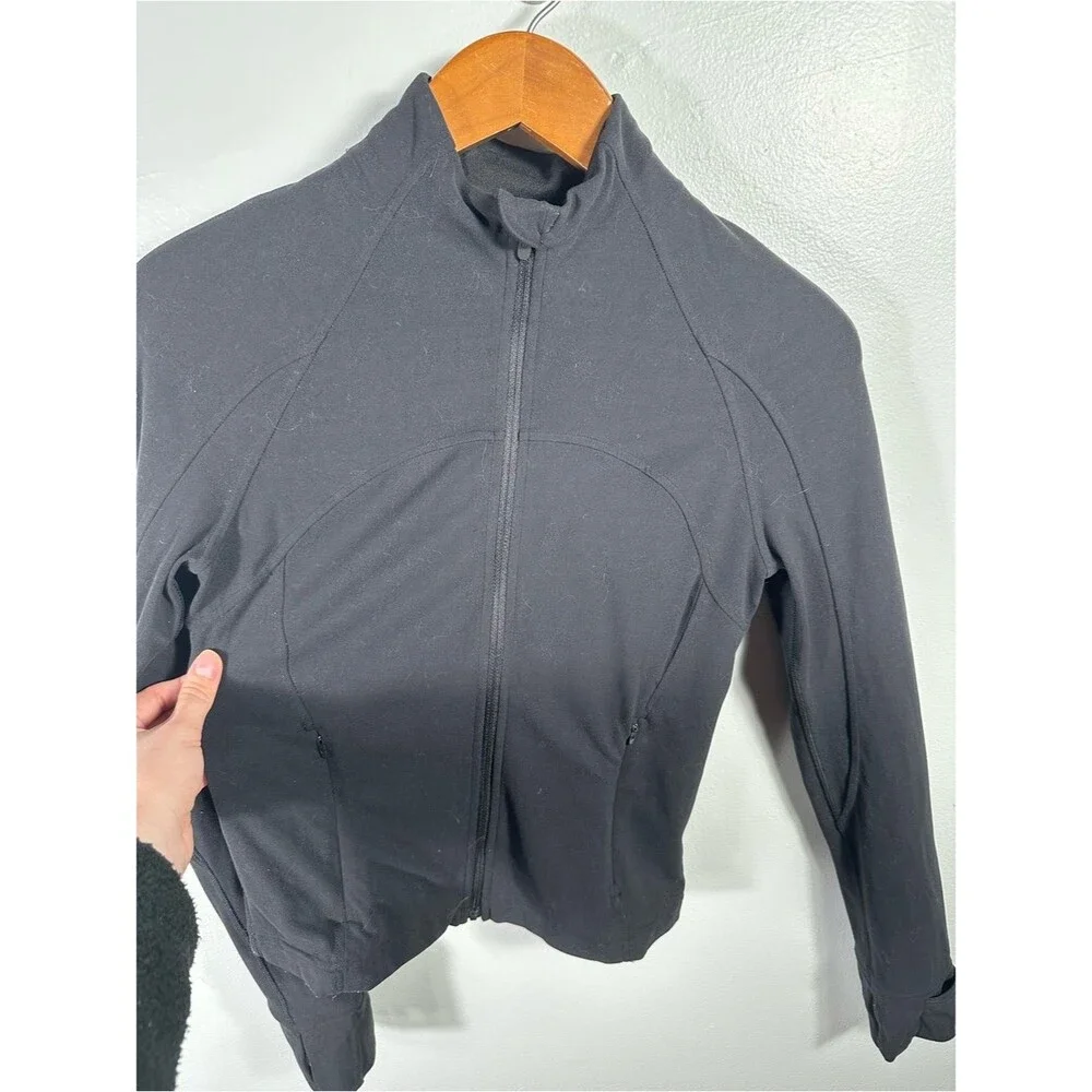 Lululemon Black Nulu Cropped Define Jacket Size 6 Gym Workout Activewear Chic
